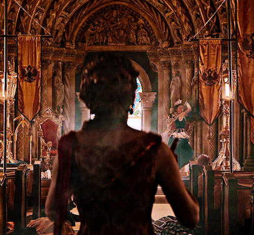 Dark!Alina Rising From The Ruins