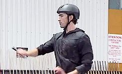 leepacey:  Lee Pace in The Hobbit Production Diaries/Behind the Scenes [X] [X] [X]