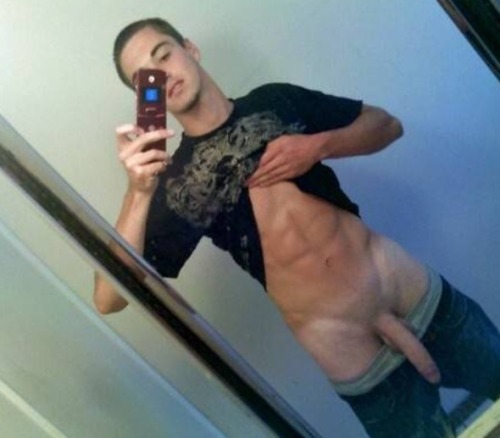 nakedtxguys:  Joey Houston bi top has gf 