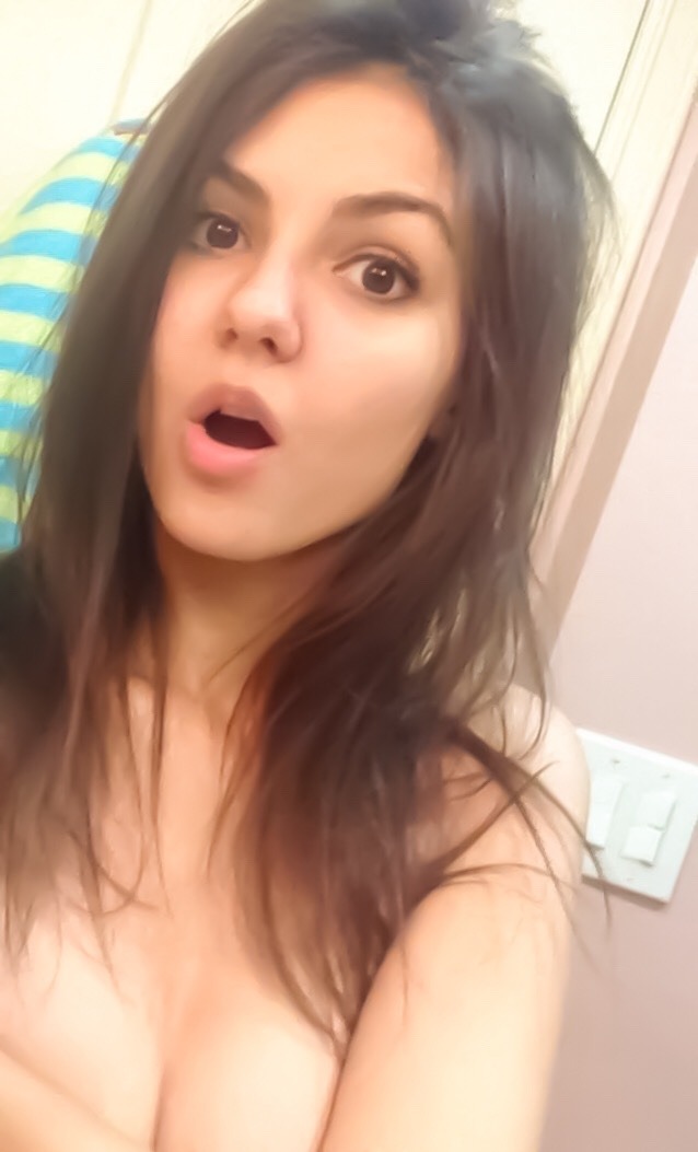10tripledeuce:  That normally reserved and very conservative Victoria Justice gives