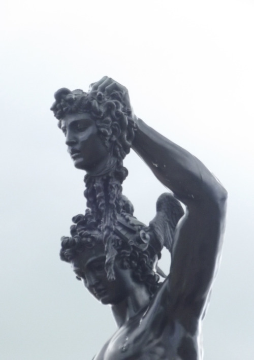 Statue of Perseus and Medusa at Trentham Gardens (Ell Brown)
