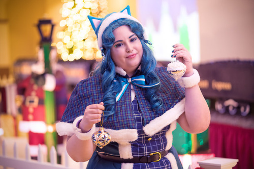 Riccardo Bacci Christmas Sailor Scout DesignsSailor Moon - @amiephoto  Sailor Chibi Moon - @angellio