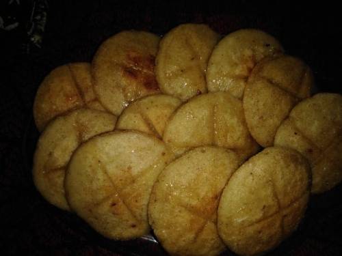 My family’s All saints day/Day of the dead, Corn Cookies (galletas de maíz) (dough)2 cups warm