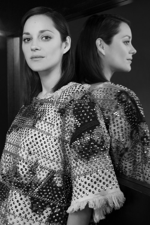 magnifique-marion:  Marion Cotillard, Cannes Film Festival new pictures!(more here)Note: We don’t want to sound snobbish, but if you repost the rare material we find, please be polite and mention us as the source. We work hard on finding outtakes and