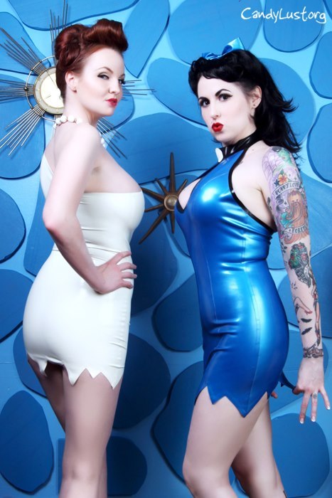 Alternative Pin-Up