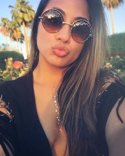 Besos by allybrookeofficial