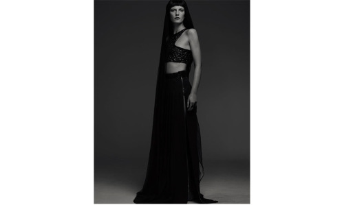 Numéro #169 | Benjamin Lennox | Rebecca Bleynie | Valerija Kelava | December/January 2016