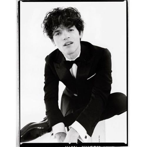 EDWARD BLUEMEL