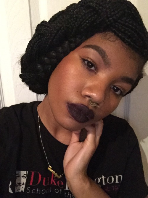 biggypoppak: inquisitivequeen: domyinyay:#BLACKOUT A Black woman &amp; her hair… Her crow
