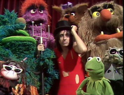 monsterman:  Alice Cooper on The Muppet Show