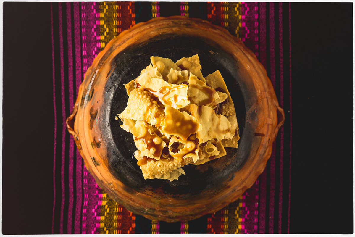 alxbngala:  (via Restaurante Oaxaqueño “Doña Lula” by Maurizio Solis Broca