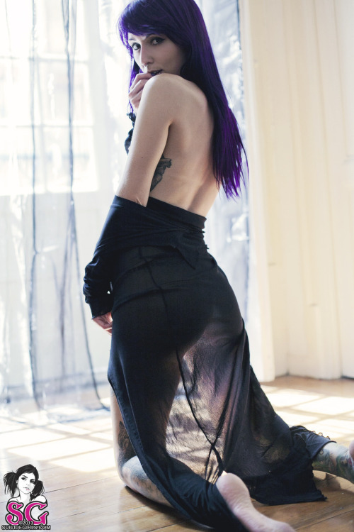 suicidegirlsalbum:  Discordia Suicide - Black Number One: 58 images http://fas.li/iQGTW <– See and download FULL SET!!! <3 just wait five secs and press *skip ad* 