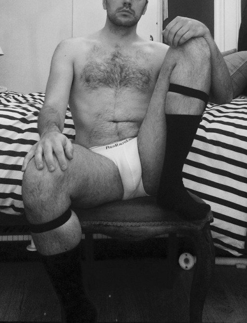 greatscot-socks:medici007:Now lay back, slip those briefs off, and I’ll bang the hell out of you…..O