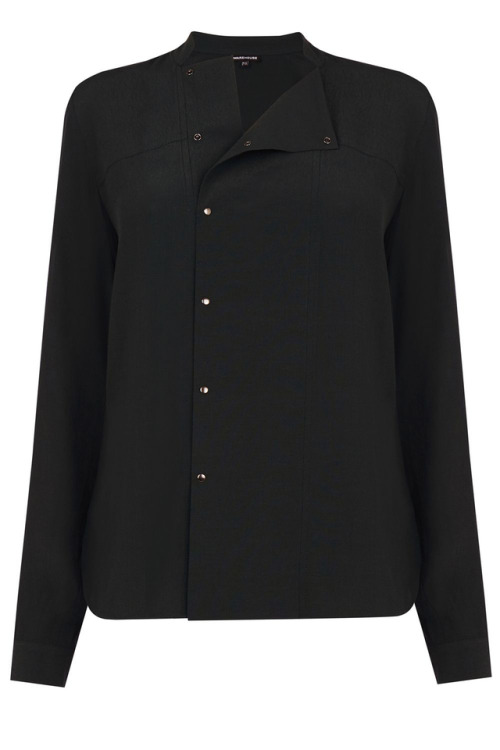 What Bernie Wore: Warehouse popper front shirt in black. A/W 2015.(In some scenes this shirt looks l