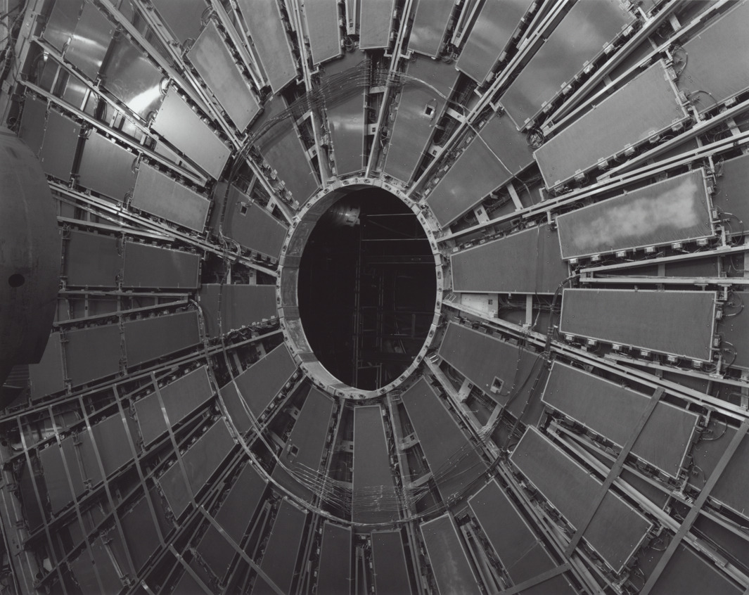 bobbycaputo:  Inside the World’s Grandest Science Machines   As scientists around