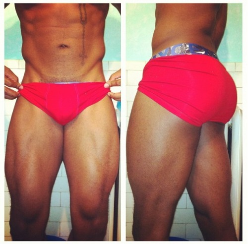 helikesex25:  Nice body and a great ass