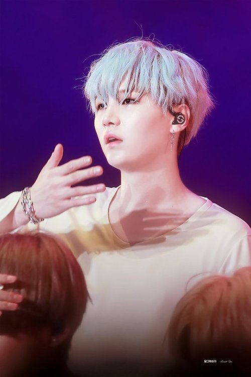 © CLATTERING SUGA || DO NOT EDIT