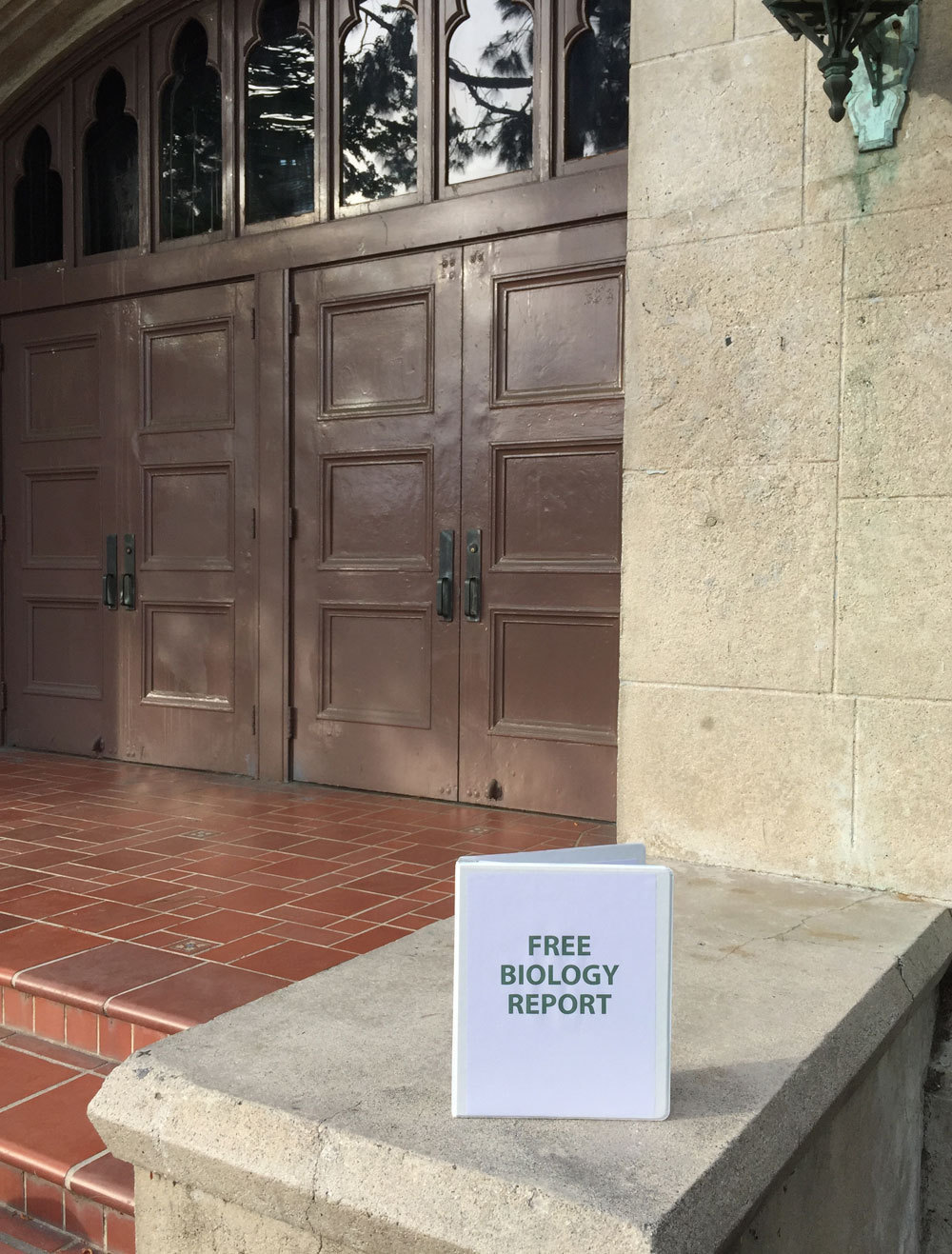 phil-the-stone:  obviousplant:  I left a free biology report outside a Los Angeles