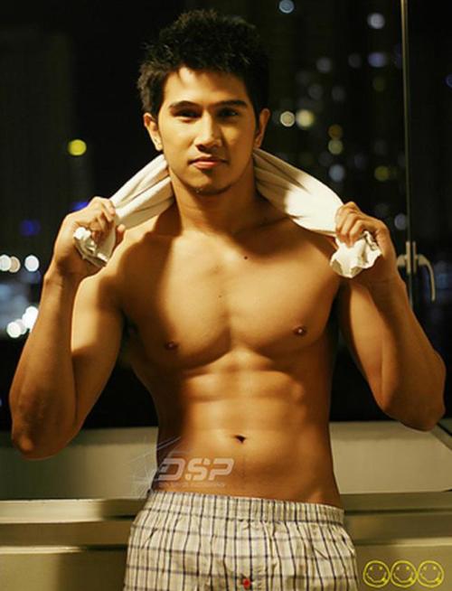 boymanceblog:  Filipino Guy - Matthew Belino
