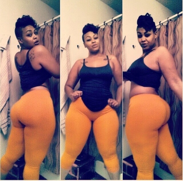 ratedthickent:  DO YALL KNOW HER NAME?
