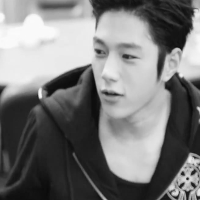 primadonna4infinite:  (づ｡◕‿‿◕｡)づ myungsoo 