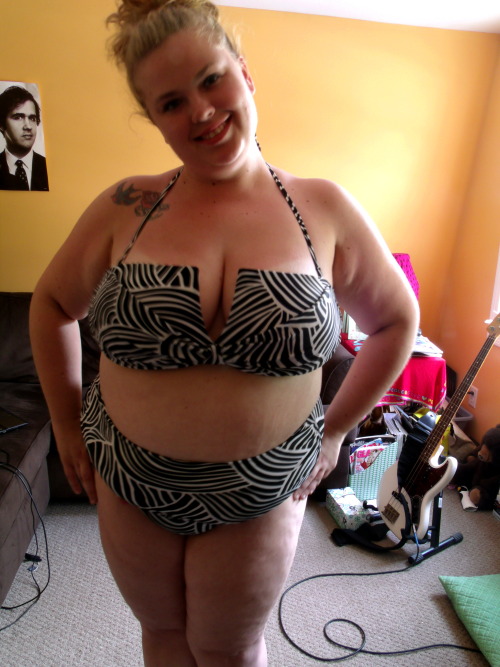 chubby-bunnies:  Hello beautiful bunnies! I’m a size 18/20, US. I’ve been watching you all for a long time but have been feeling a little shy…you’re all so great! So much so that it inspired me to rock this swimsuit, my first two piece in at least