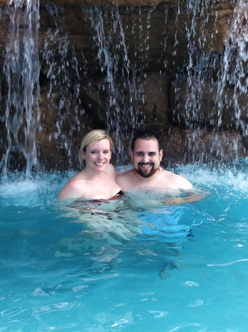 bobbycaputo: Guy Given Second Trip with Family After Sad Vacation Photos Go ViralSome months ago, 34