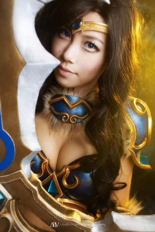 miyuki-cosplay:  Sivir Cosplay by Miyuki Cosplay Sivir, the Battle Mistress (Chinese splash art blue version) from League of Legends Photography: Alive Alf  This cosplay was completely made by me over a period of 2 months. Material used: worbla, pink
