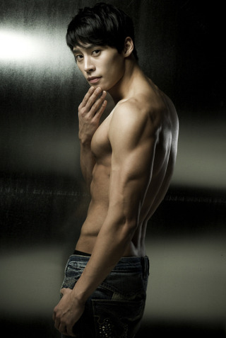 busankim:  정은우 (Jung Eun Woo)  http://jskbusan.blogspot.kr/search/label/정은우  