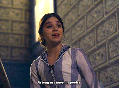 smileyyeji:Emily: I want to write. My mind is bursting with ideas. Edward: No, the