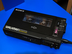 analog-dreams:  Sony Walkman WM-D6C (1984