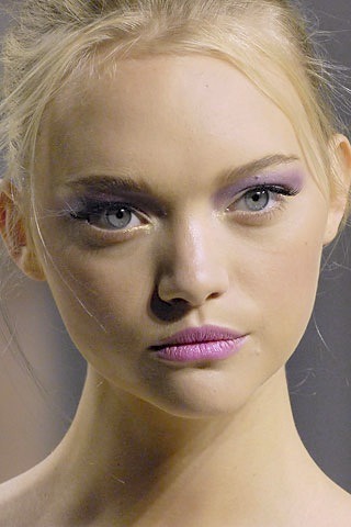 frackoviak:  VALENTINO SPRING 2008 | VLADA &amp; GEMMA
