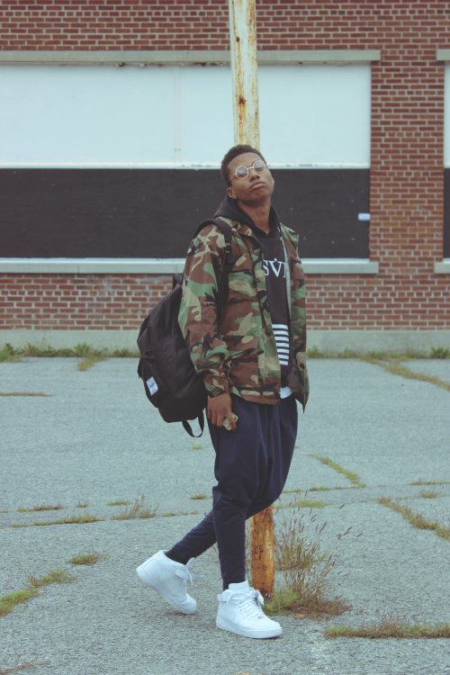 halfcast-n-latino:  nigel-laflame:  obeysumzy:   ✰  💀  Follow halfcast-n-latino for streetwear 