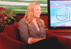 anna-torv-news:  Anna Torv | The Ellen DeGeneres Show | 2009  