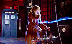 solthree:  doctor who meme revamp | seven outfits (2/7) | Leather jacket 