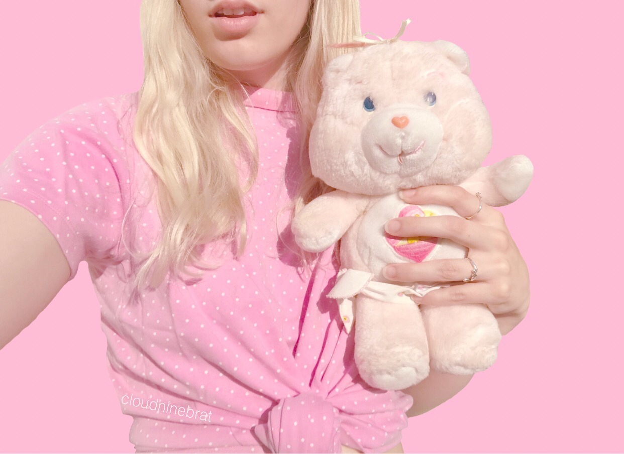 wittleprincess94:  cloudninebrat:  ahh oh my glitter look who I found - she is so