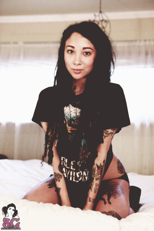 kamenplace:  My Top 5 favorite Suicide Girls Carrina Suicide Galaxy Suicide Aleon Suicide Jennings Suicide BellaBane Suicide  