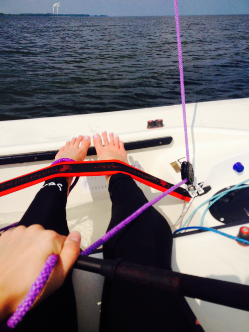 kbhew:  ‘tis the season to go sailing, fa la la la la, la la la la  Angels we have heard on high!