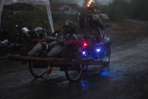 My second year at the Swedish larp Blodsband Reloaded was as eventful at the first. I spent three days roaming the wasteland of Stråssa on my bike, and had tons of fun.