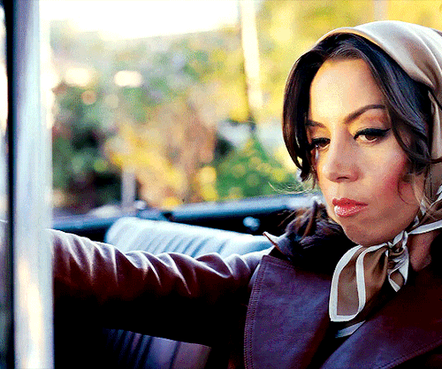femaledaily:AUBREY PLAZA for Cosmopolitan, April 2022