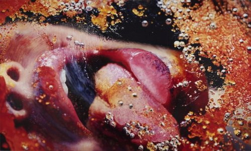 gothes:Marilyn Minter