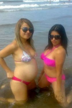  Follow for more preggo pictures  cute pregnant