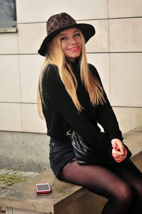 Back to black (by Milena Dziewulska)Fashionmylegs- Daily fashion from around the webBlogSubmit LookN