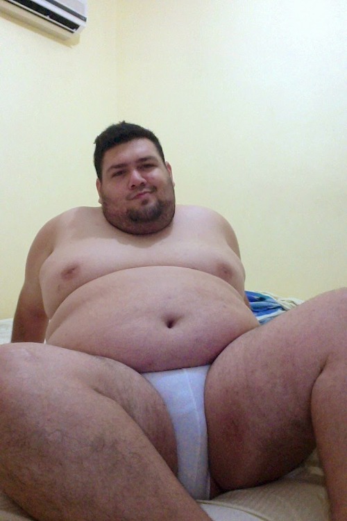 thebastardchubby:  thebastardchubby:  Me 1 year ago :S 164 kg.  Hey guys, Thank for all your comments but actually  I don’t look so fat.   still hot