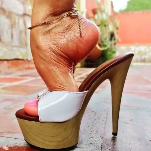 Find sexy stiletto mules, slippers, sandals, stripper heels, platforms, fetish high heels and more D