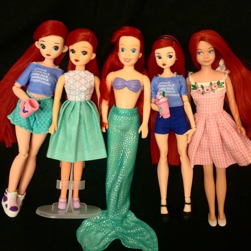 oak23:Just some of my tiny Ariel dolls since my first Ariel was Tyco Toys’ version and I’m forever t