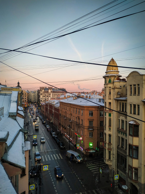 Winter sunset on the roof.Ph:DanSpbinst: @danspbway