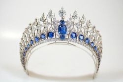 chrischelsea12548:  The Dutch court authorized the release of this close up of the Dutch sapphire tiara as worn by Queen Maxima of the Netherlands during the inauguration.