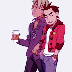 acetactician:    gavinners star klavier gavin spotted out in santa monica linking arms with mystery brunet  