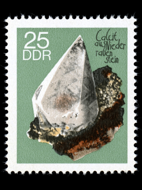 Lothar Grünewald, stamp set mineralogy, 1972. DDR / GDR. Bergakademie Freiberg. Via wikiwand